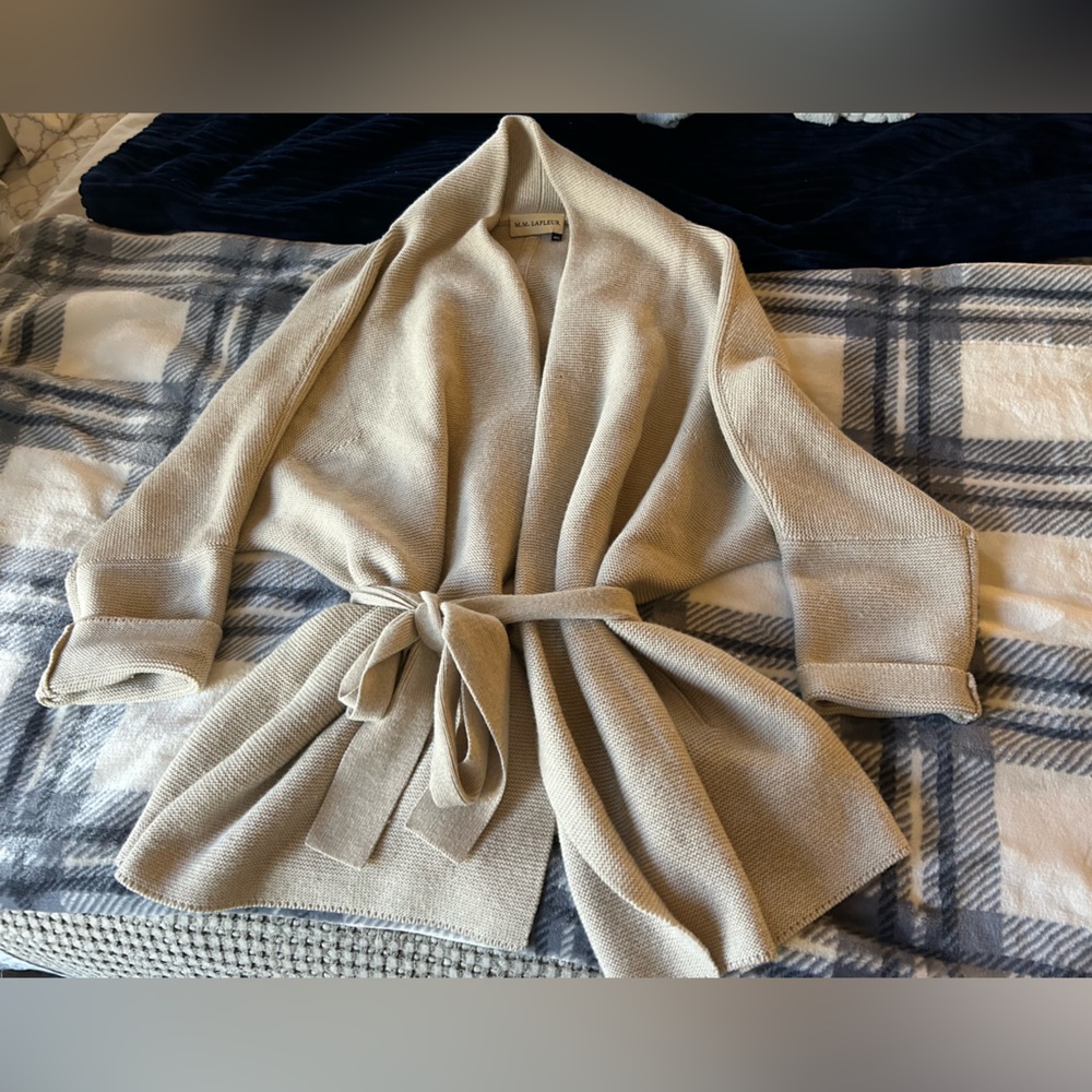 MM LaFleur Morandi sweater